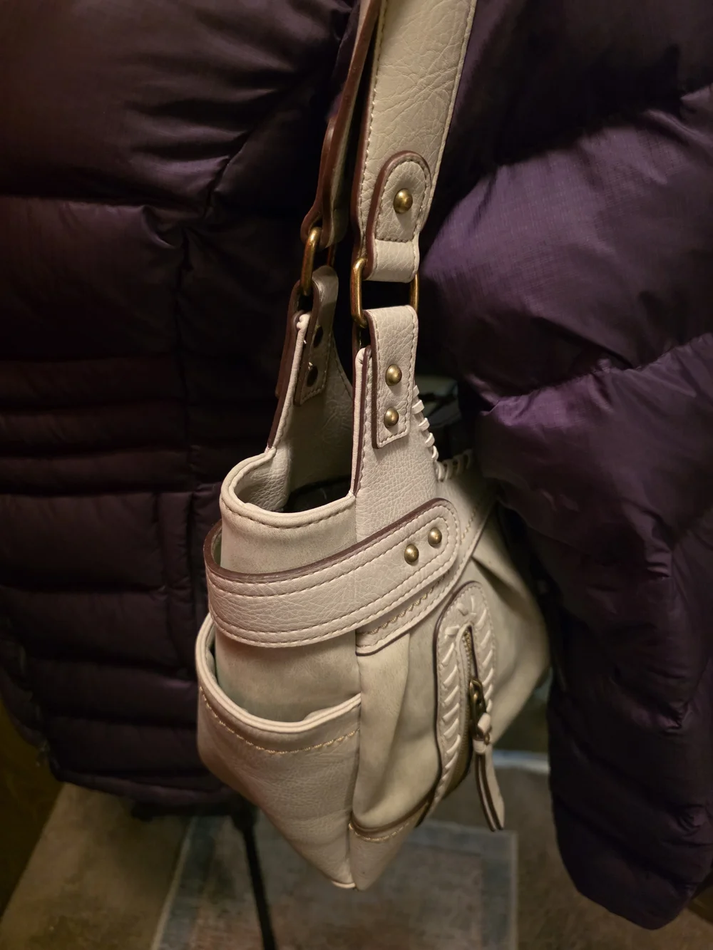 Boc b.ø.c Cream Hobo Shoulder Bag Nwot, Prestine Condition